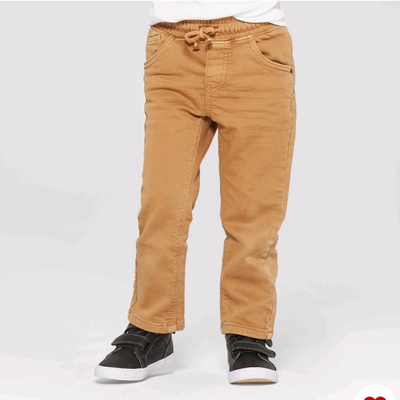 4 pairs 4T Cat & Jack Pants & Jeans, Only 1 pair ever worn & others never worn - Picture 2 of 4